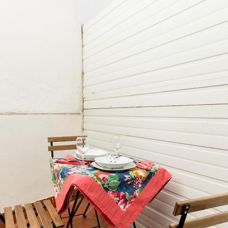 Ferienwohnung Holi-Rent Goya Sevilla Exterior foto